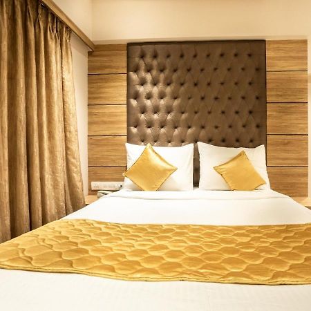 Hotel Pacific Residency - Andheri Mumbai Kültér fotó