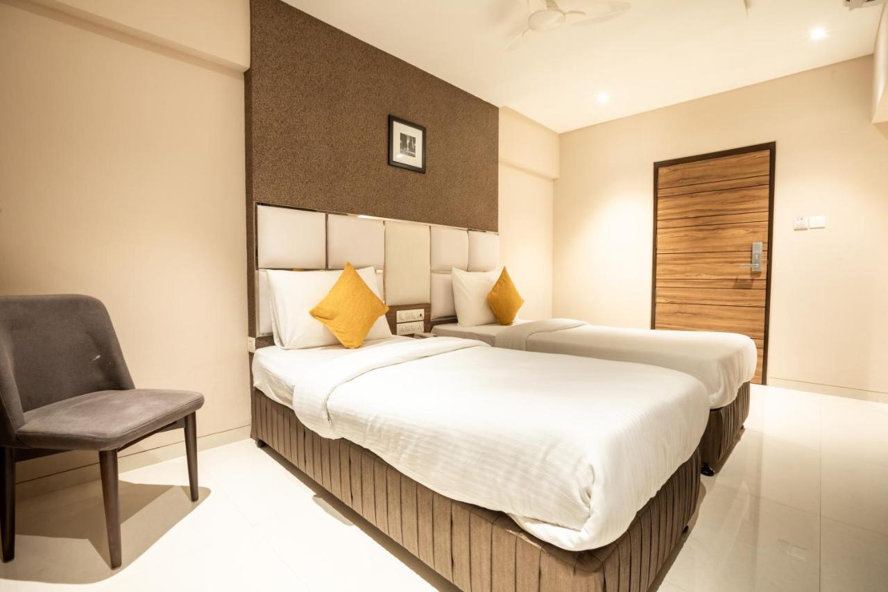 Hotel Pacific Residency - Andheri Mumbai Kültér fotó