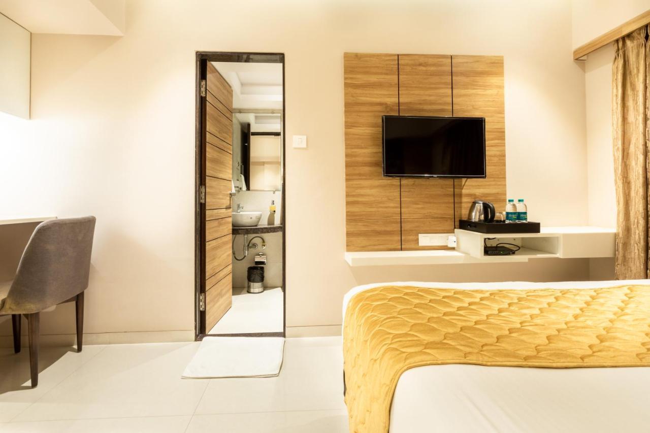 Hotel Pacific Residency - Andheri Mumbai Kültér fotó