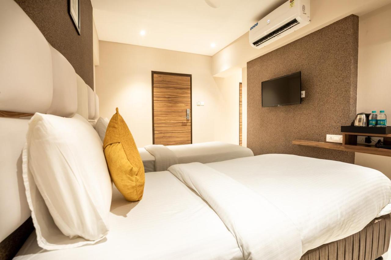 Hotel Pacific Residency - Andheri Mumbai Kültér fotó